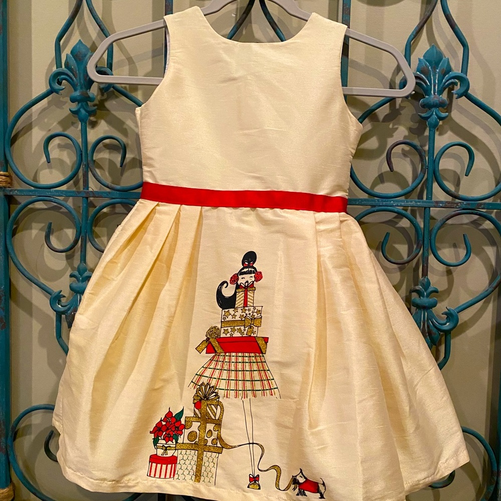 Gorgeous girls Christmas dress never worn size 6
